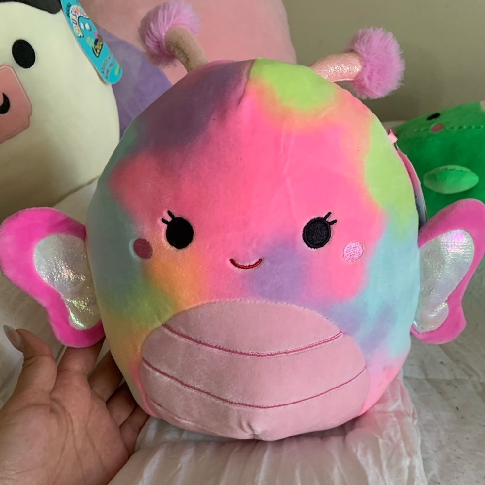 Iris the butterfly Squishmallow 💗